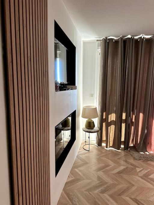 Appartement Cosy Avec Balcon Et Piscine เบอซองซง ภายนอก รูปภาพ